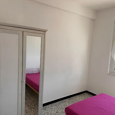 Casa Con Terrazza Nel *